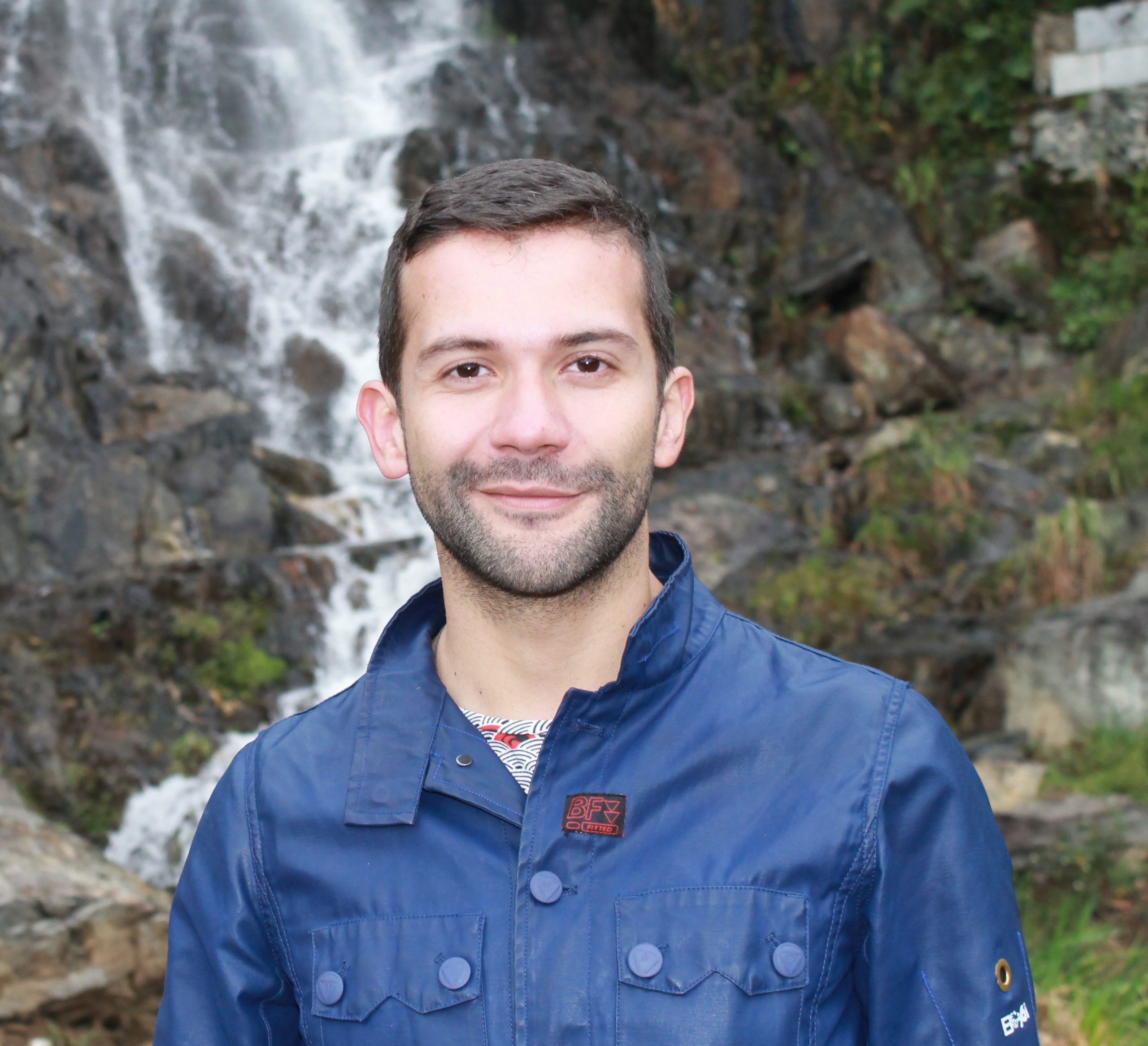 Photo of Andrés Mesa, Graduate Student Assistant for Cambio Center