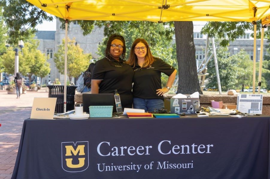 Carer-Center-Staff-at-outdoor-event